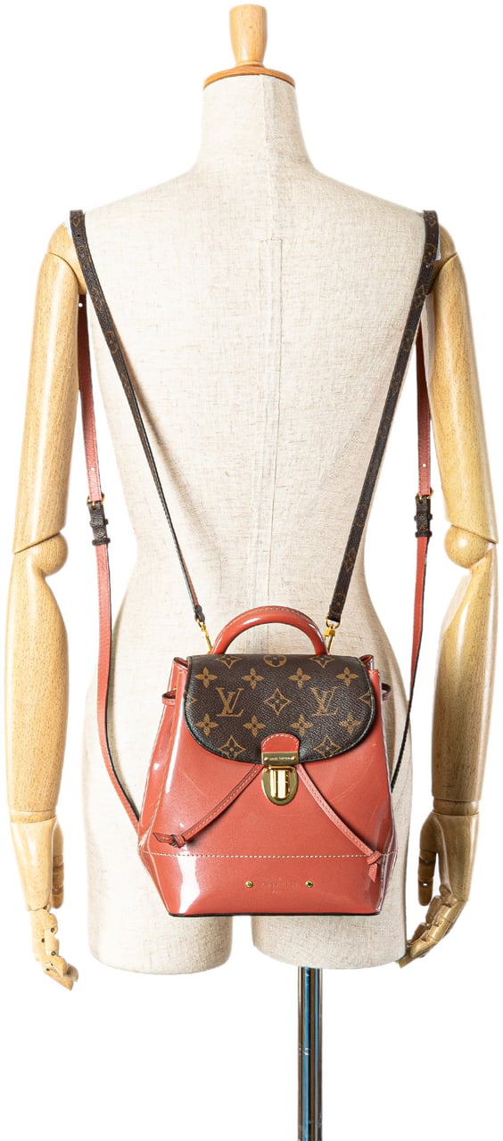 Louis Vuitton Monogram Vernis Hot Springs Roze