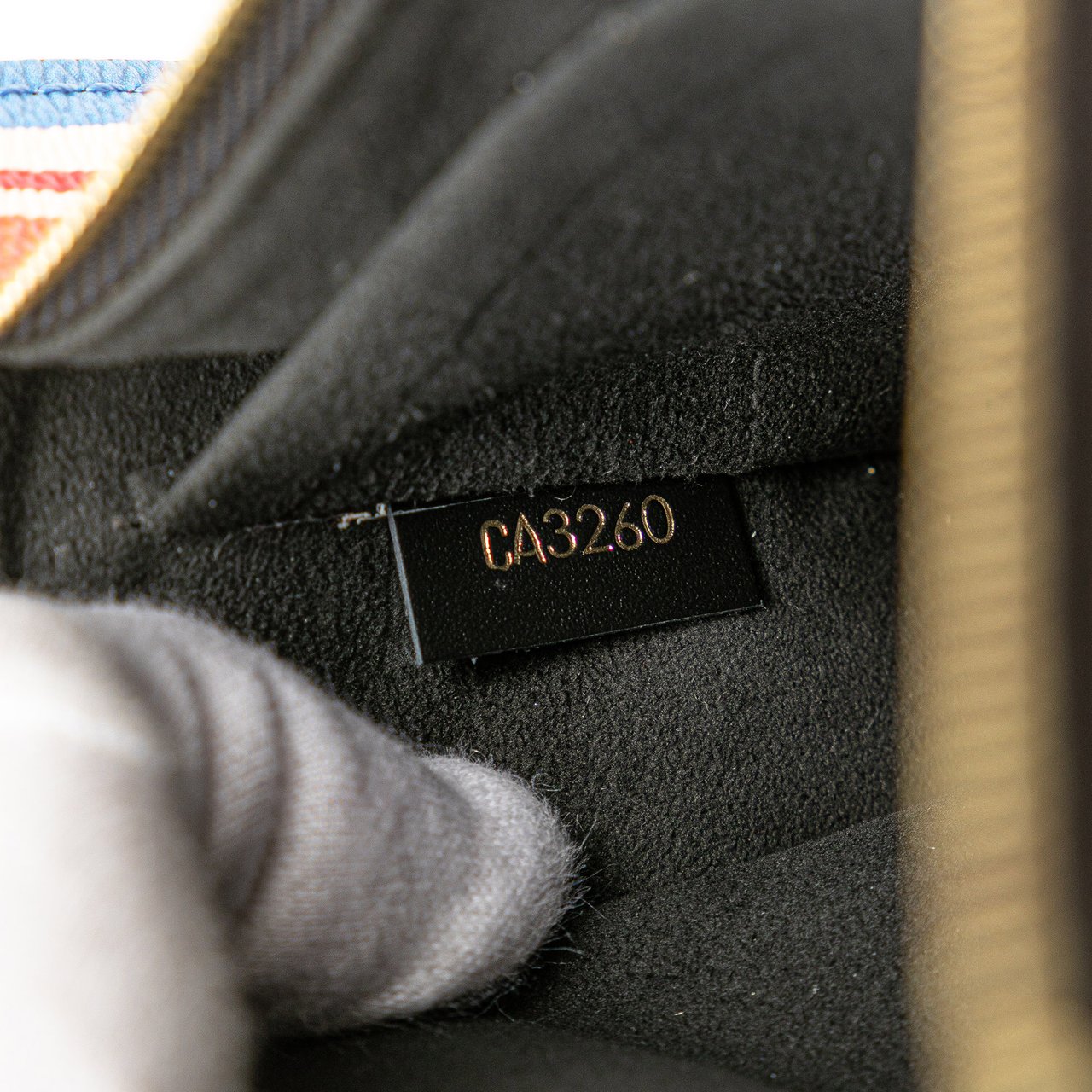 Louis Vuitton Game On Neverfull MM Pouch Rood