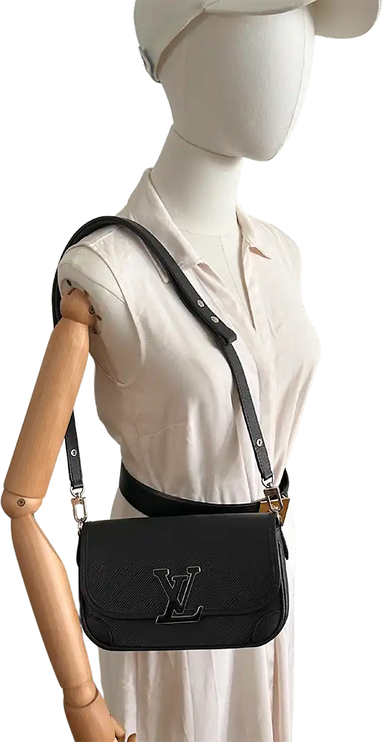 Louis Vuitton Louis Vuitton Buci NM Epi Leather Black M59386 Fullset / very good Zwart