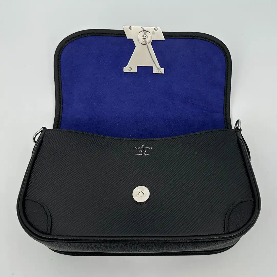 Louis Vuitton Louis Vuitton Buci NM Epi Leather Black M59386 Fullset / very good Zwart
