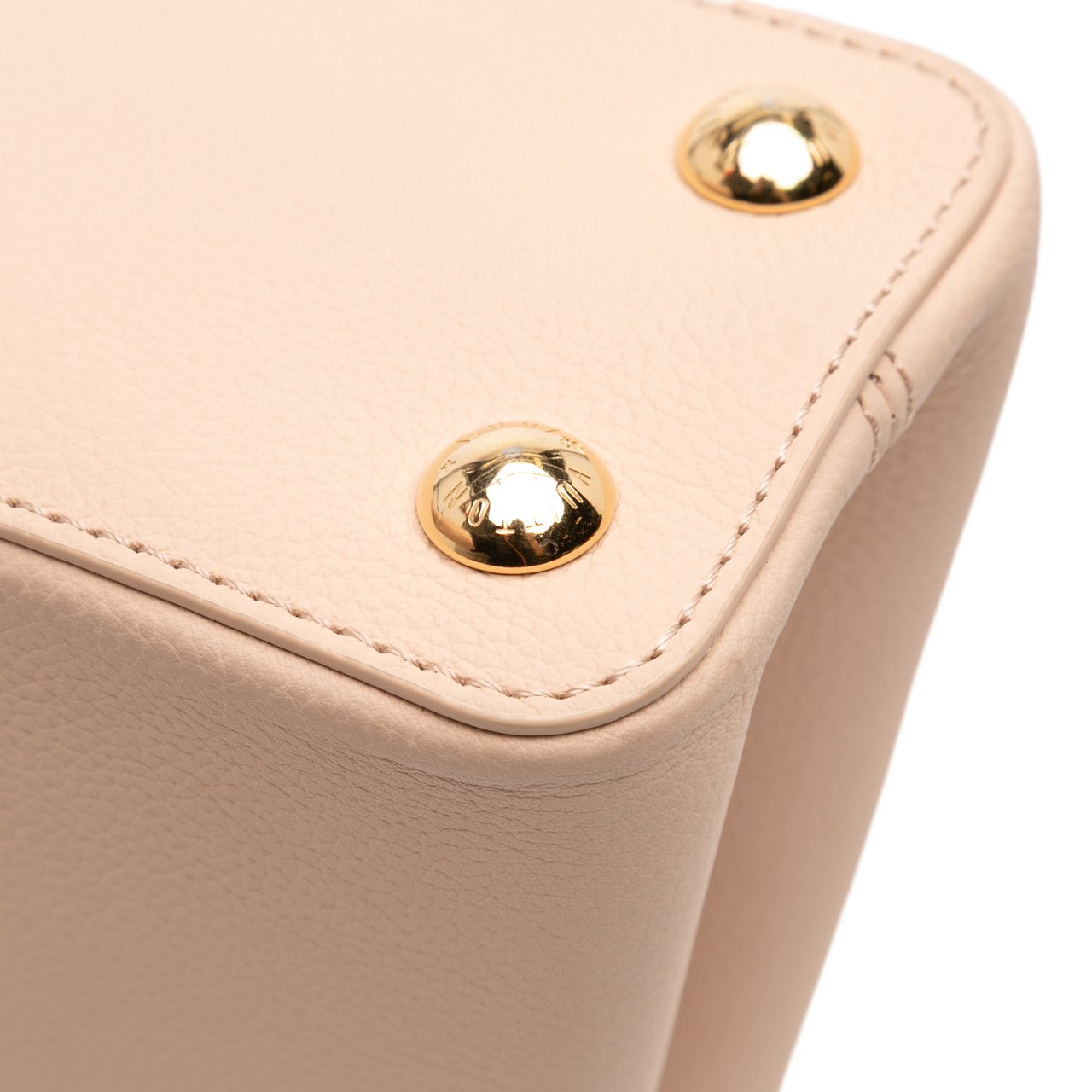 Louis Vuitton Grained Calfskin Capucines East West MM Bruin