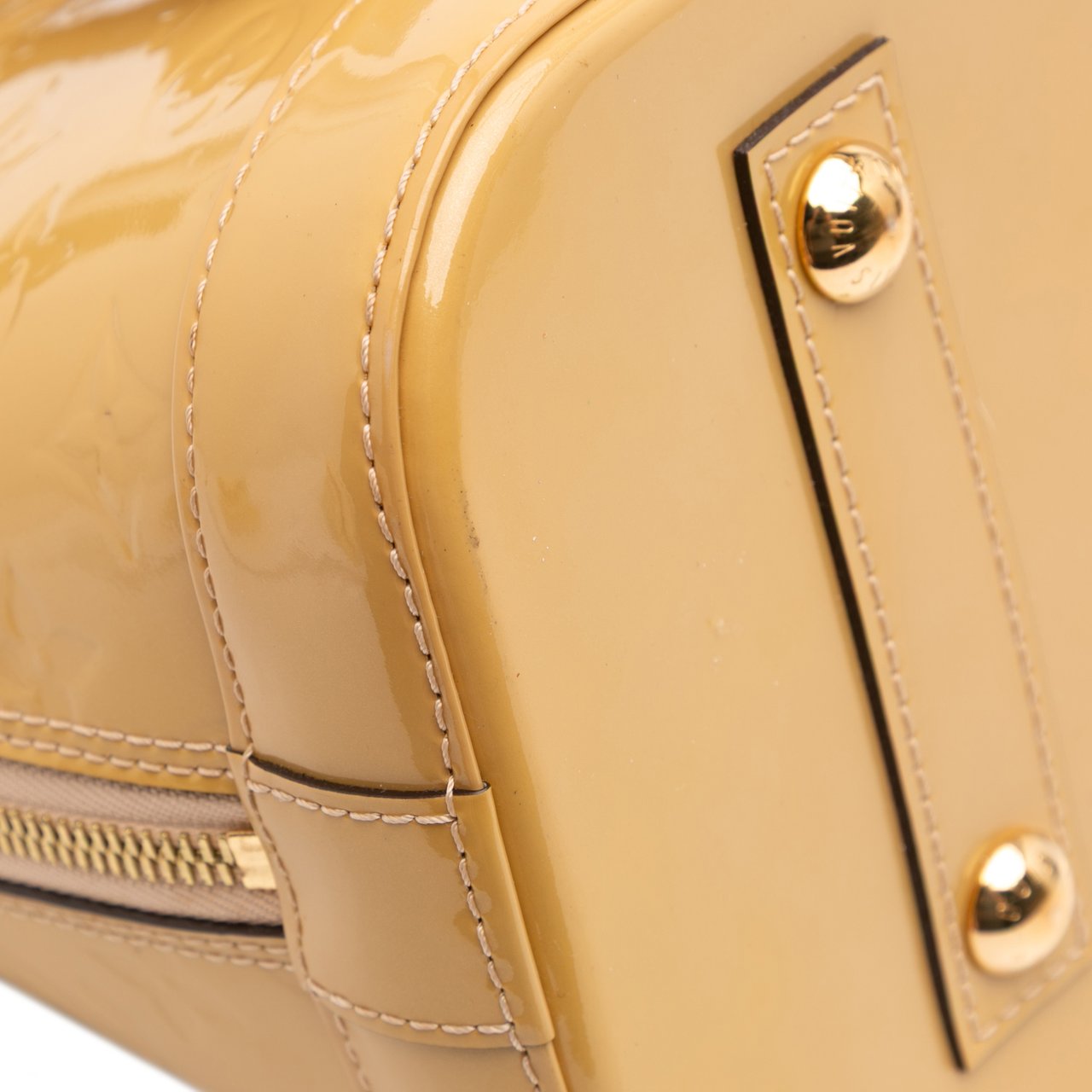 Louis Vuitton Monogram Vernis Alma PM Bruin