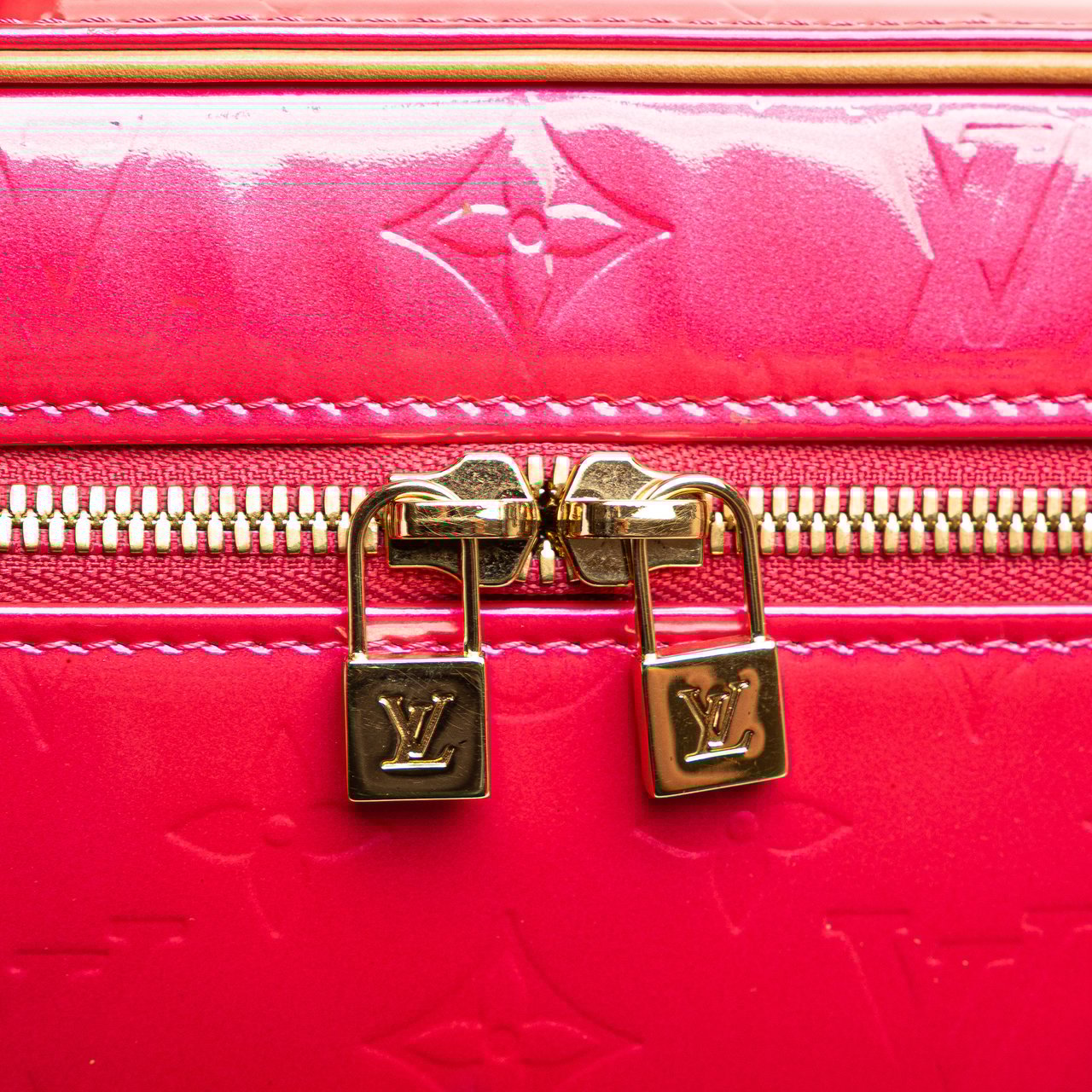 Louis Vuitton Monogram Vernis Sullivan Horizontal PM Roze