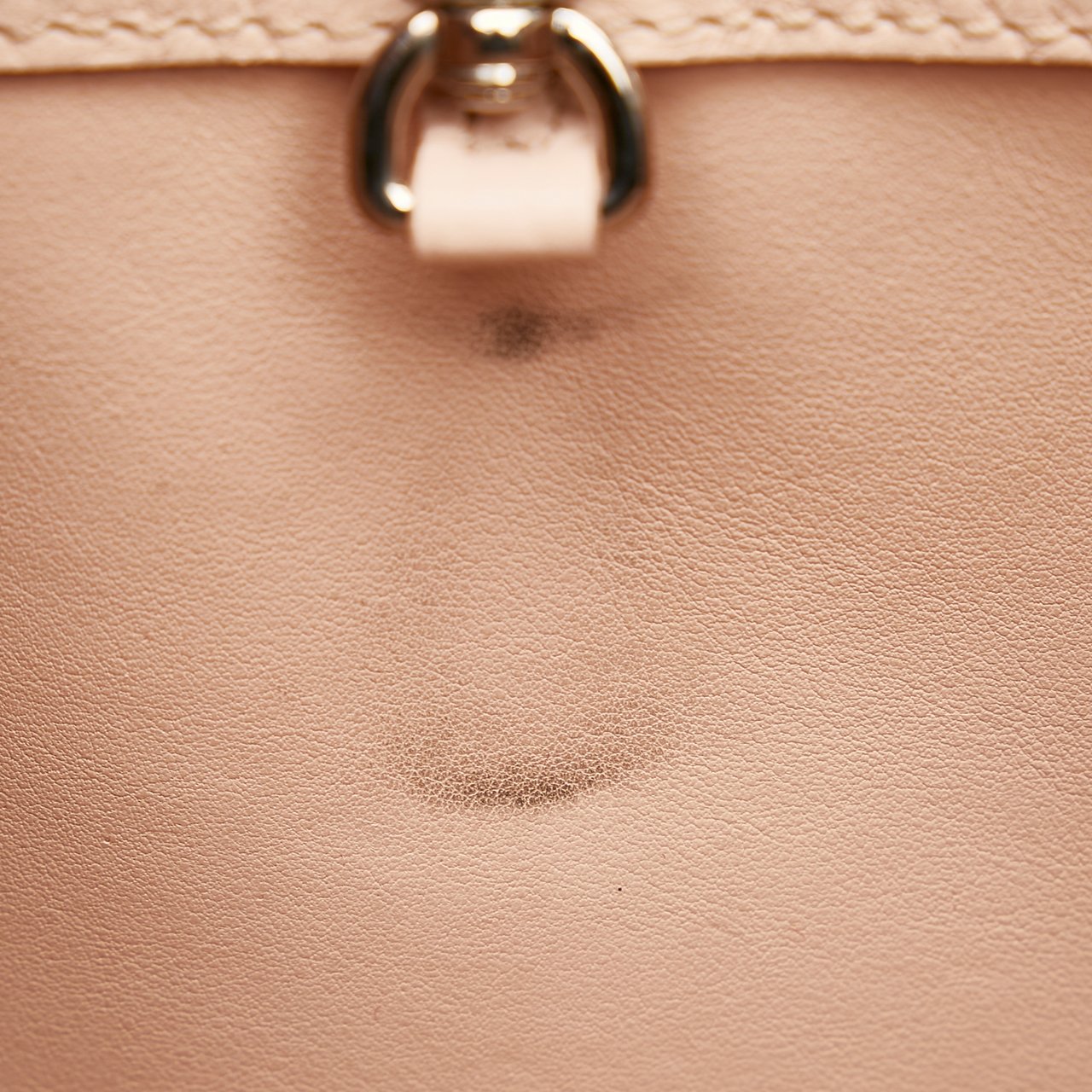Louis Vuitton Taurillon Capucines BB Rood