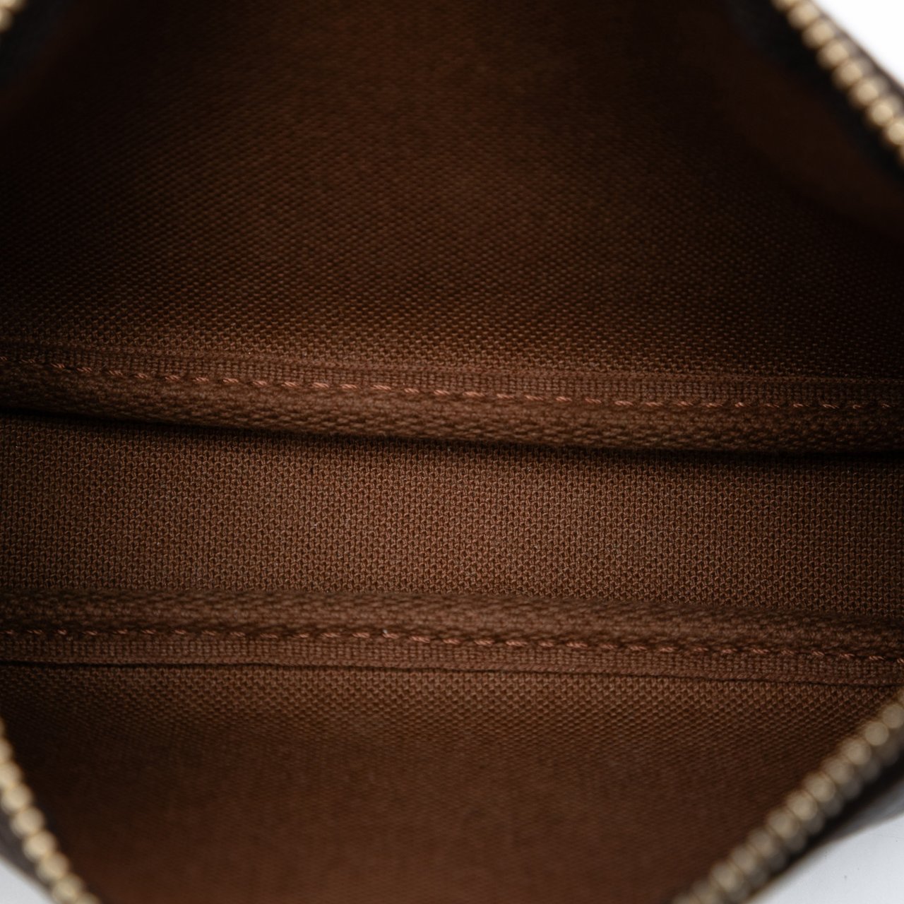 Louis Vuitton Monogram Mini Pochette Accessoires Bruin