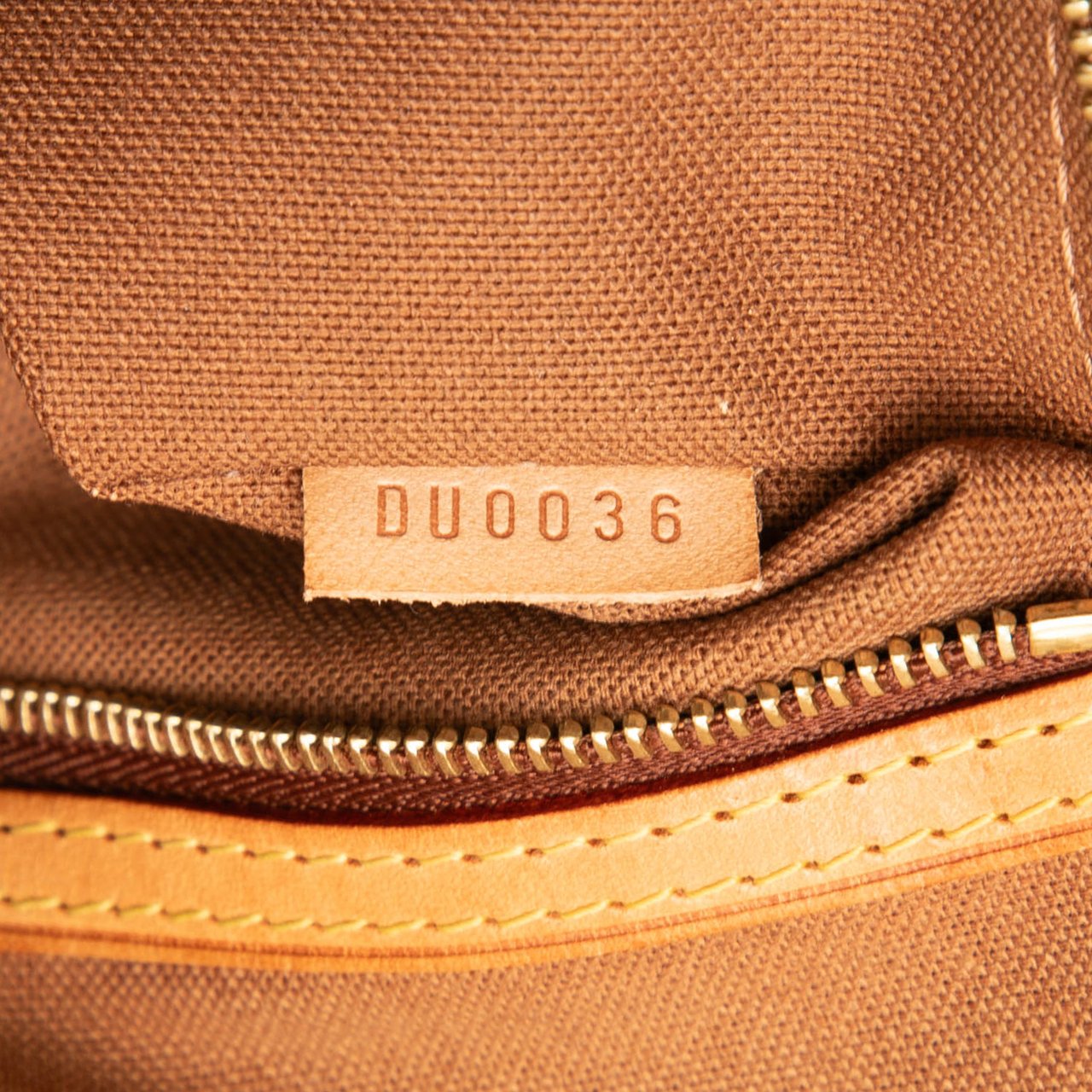 Louis Vuitton Monogram Batignolles Horizontal Bruin