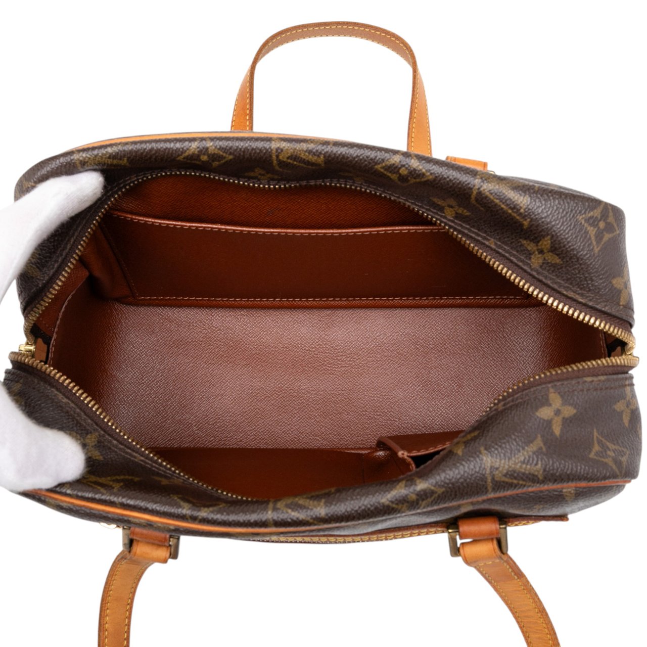 Louis Vuitton Monogram Cite MM Bruin