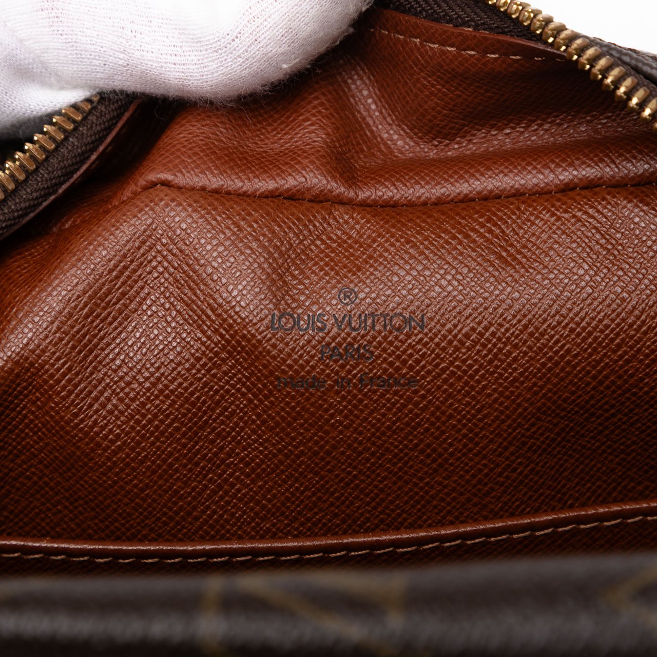 Louis Vuitton Monogram Cite MM Bruin