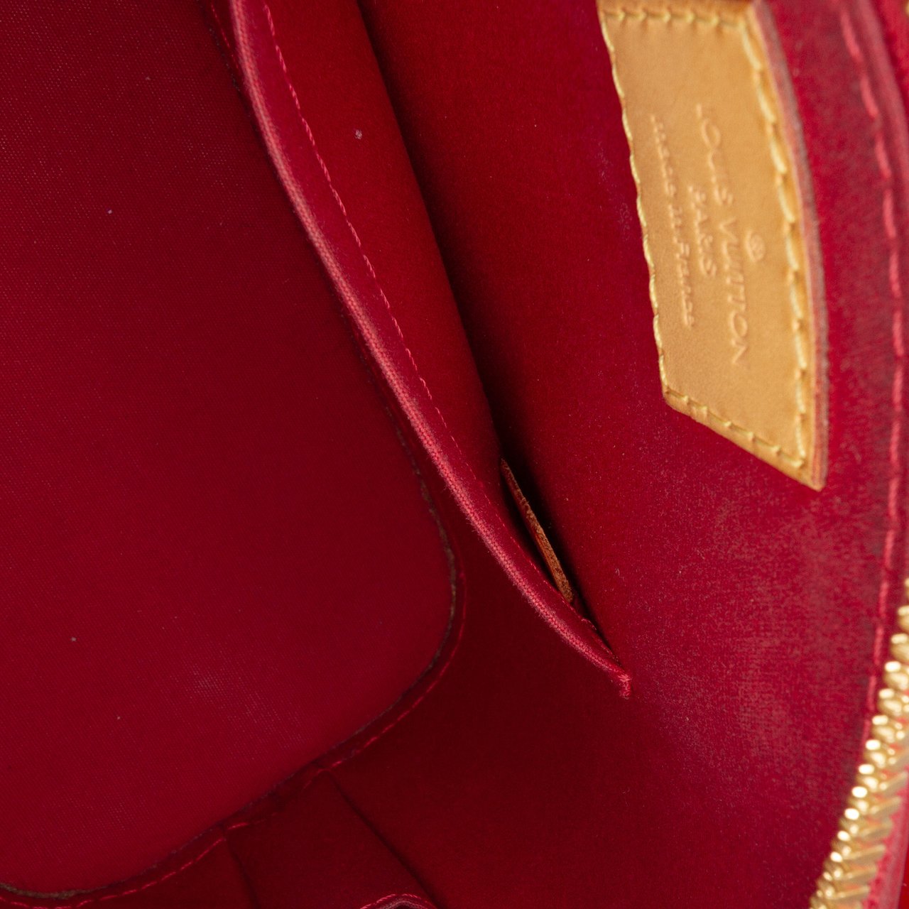 Louis Vuitton Monogram Vernis Alma BB Rood