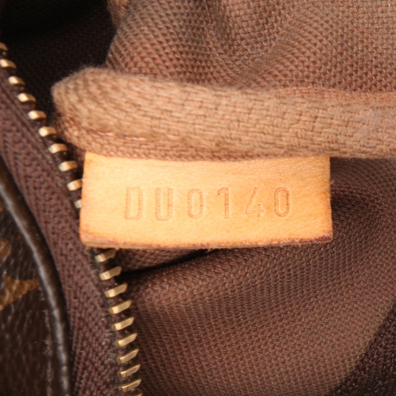 Louis Vuitton Monogram Mini Pochette Accessoires Bruin