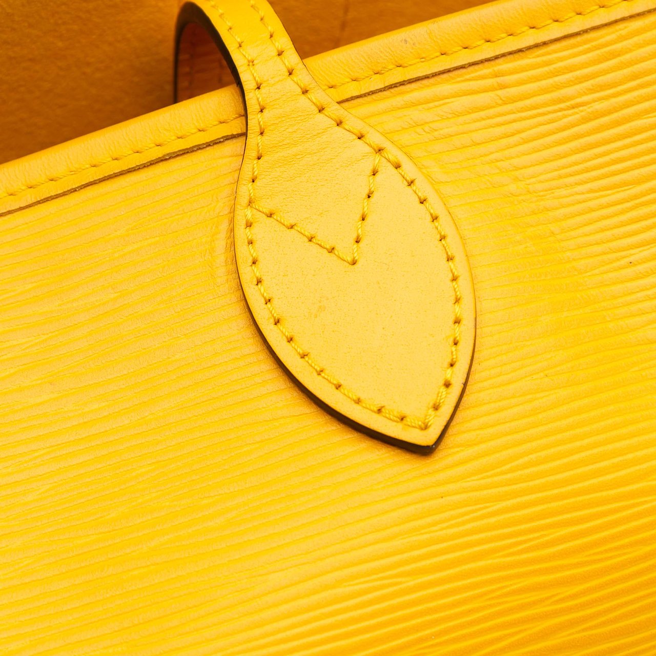 Louis Vuitton Epi Neverfull MM Geel