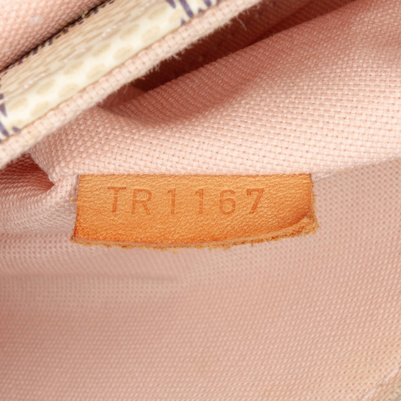 Louis Vuitton Damier Azur Croisette Wit