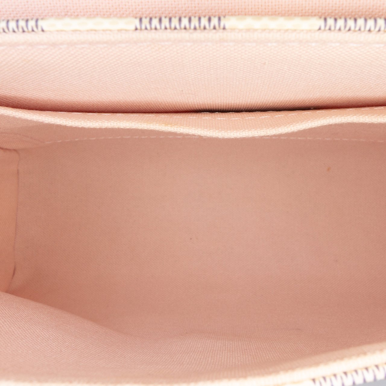 Louis Vuitton Damier Azur Croisette Wit