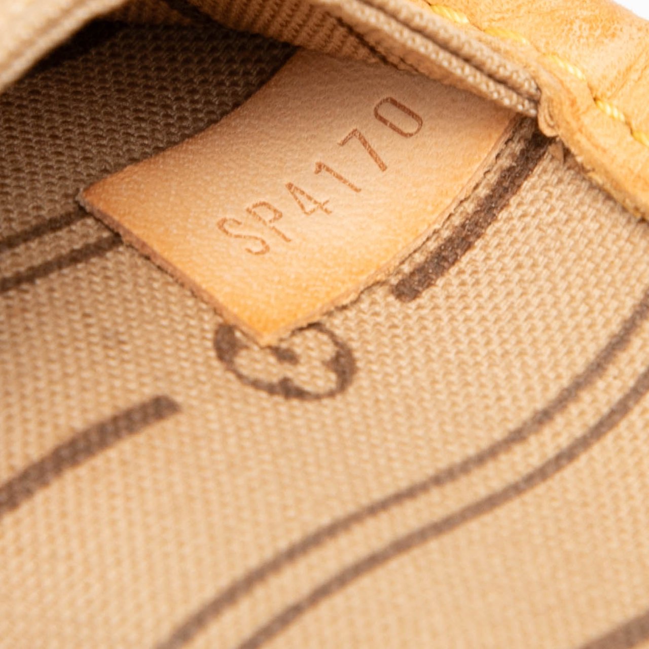 Louis Vuitton Monogram Neverfull MM Bruin