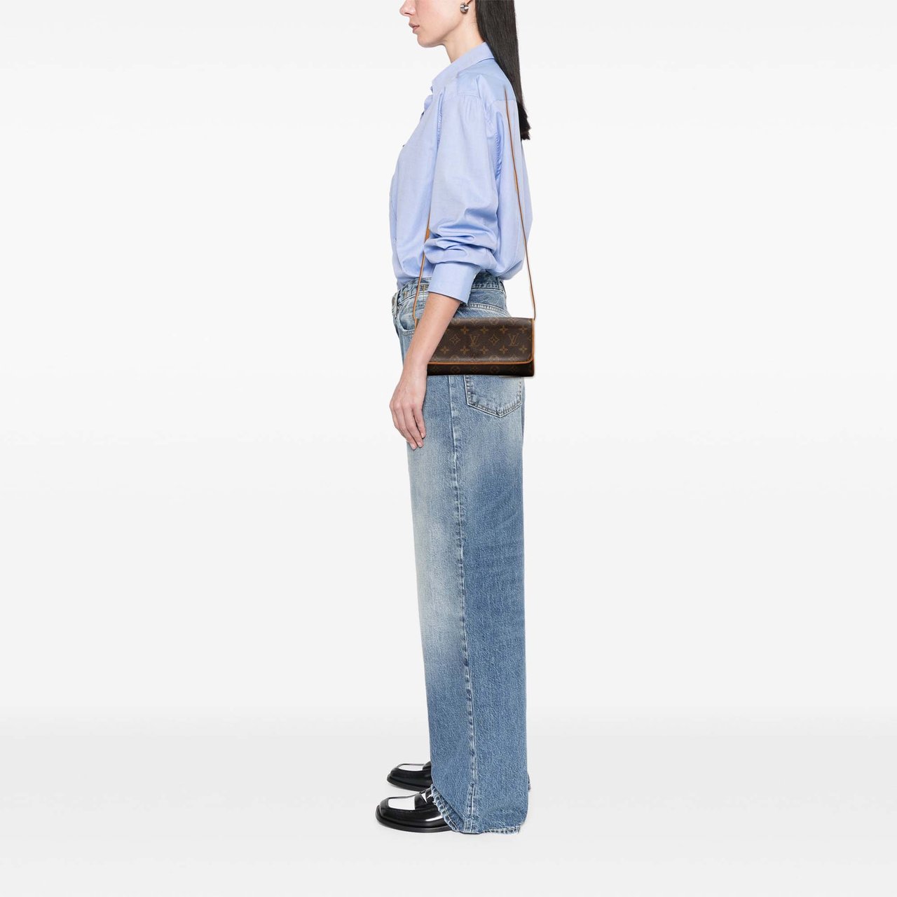 Louis Vuitton Monogram Pochette Twin GM Bruin