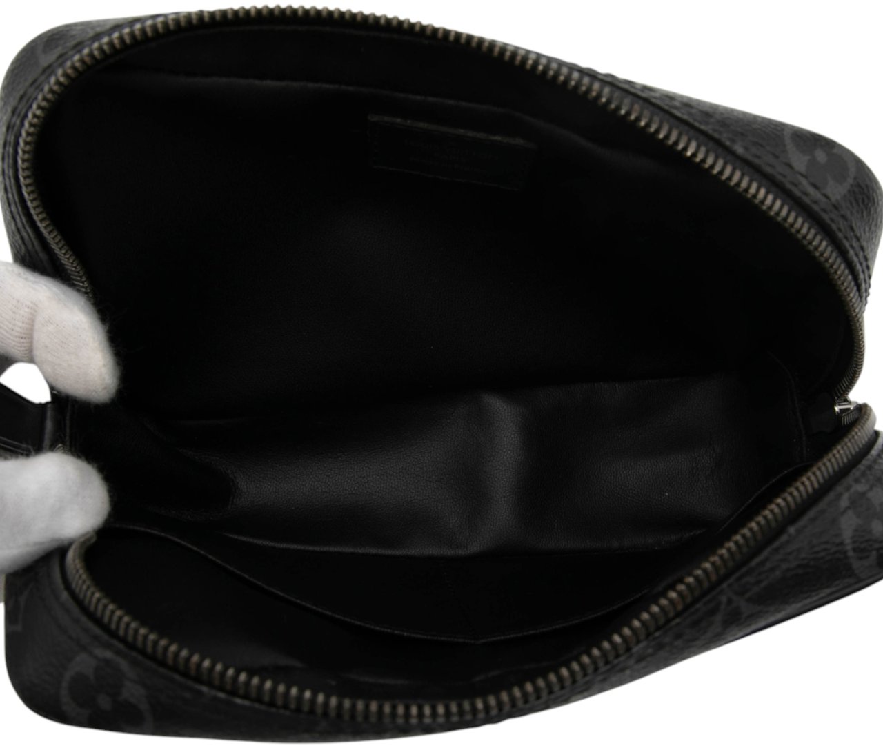 Louis Vuitton Monogram Eclipse Toilet Pouch PM Zwart