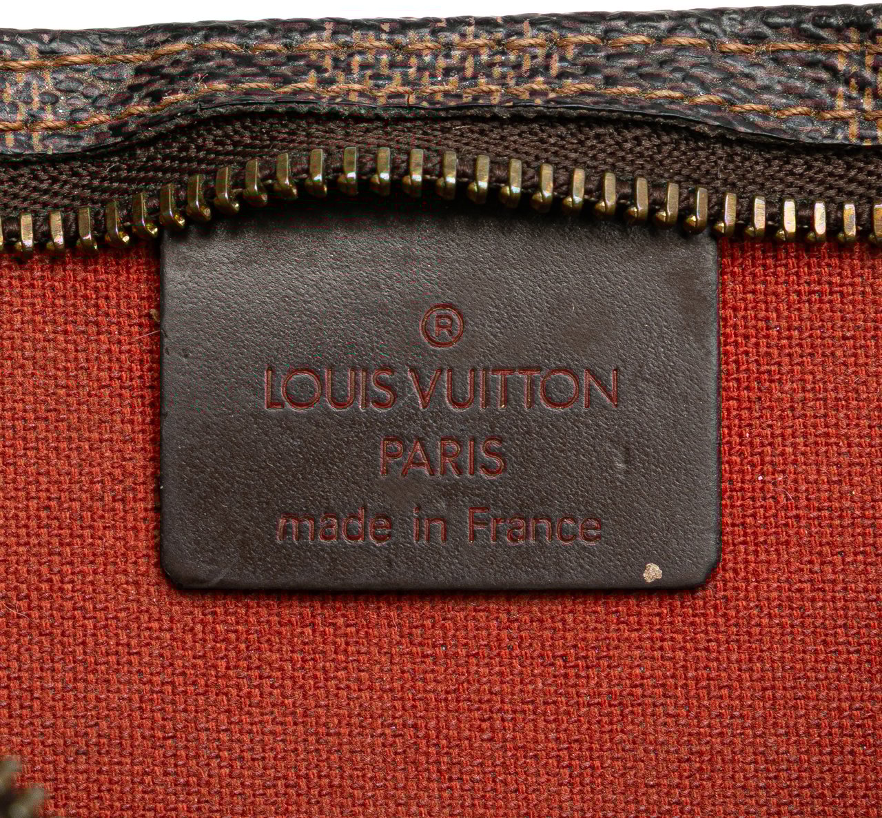 Louis Vuitton Damier Ebene Navona Bruin