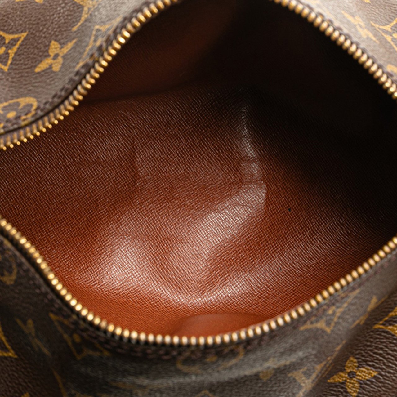 Louis Vuitton Monogram Papillon 26 Bruin