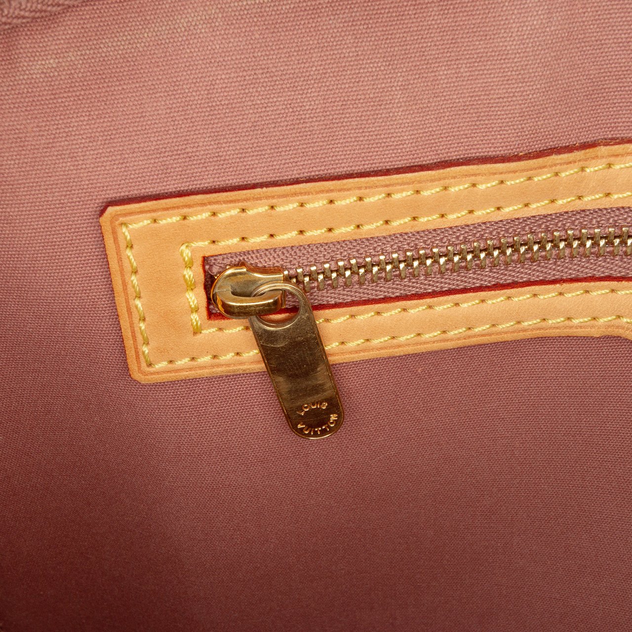 Louis Vuitton Monogram Vernis Brea MM Bruin