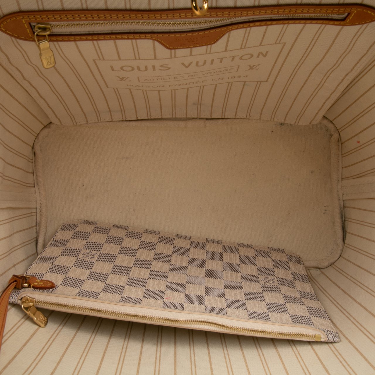 Louis Vuitton Damier Azur Neverfull MM Wit
