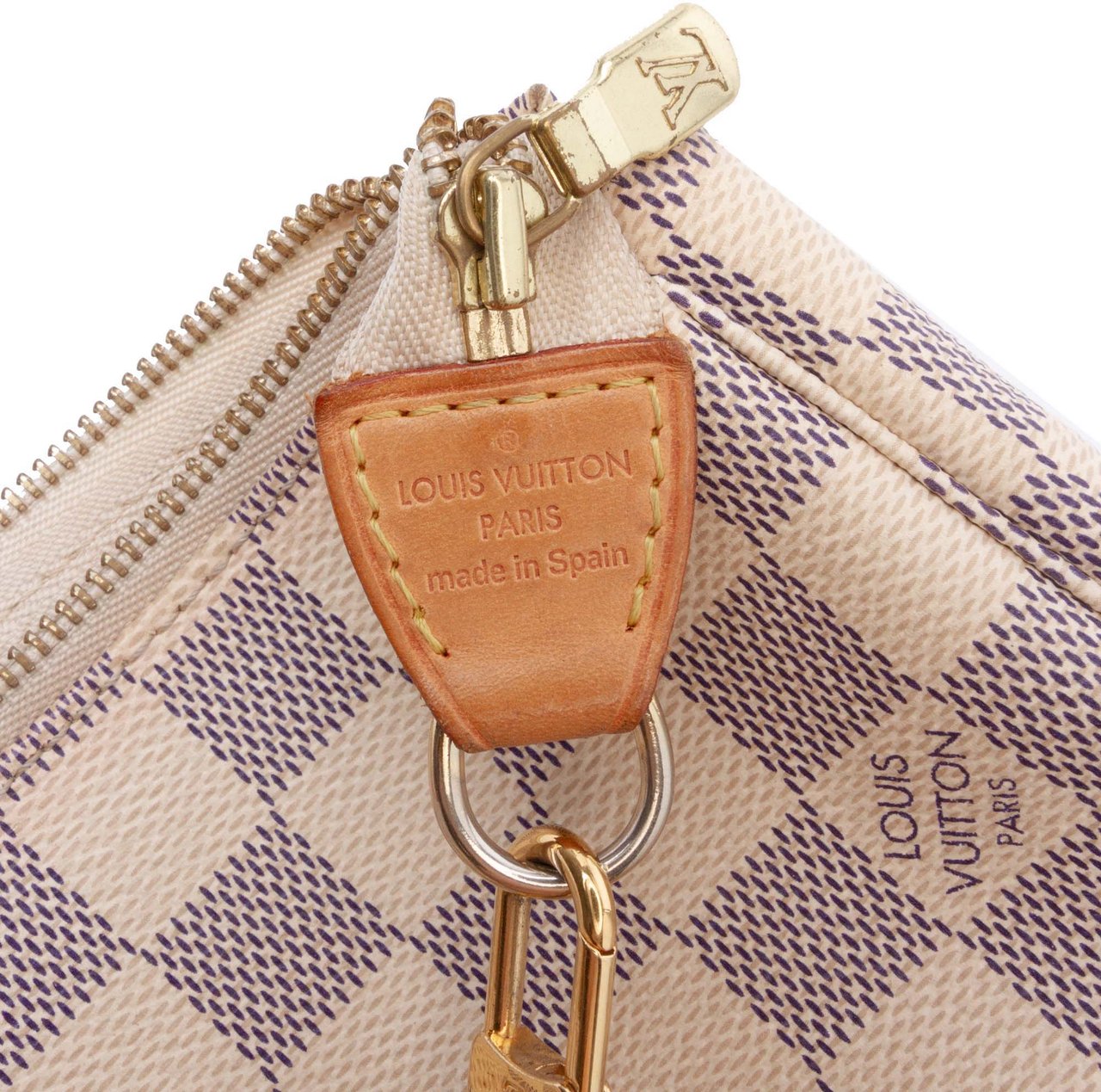 Louis Vuitton Damier Azur Pochette Accessoires Wit