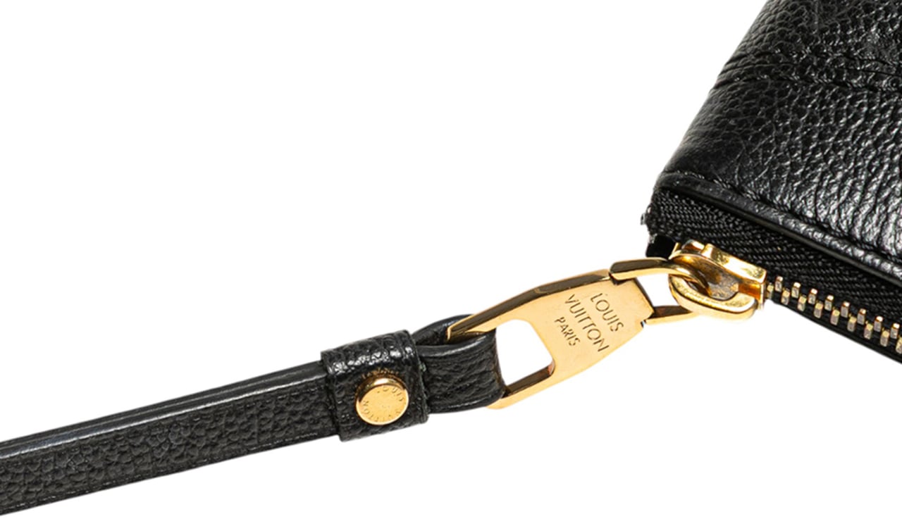 Louis Vuitton Monogram Empreinte Daily Pouch Zwart