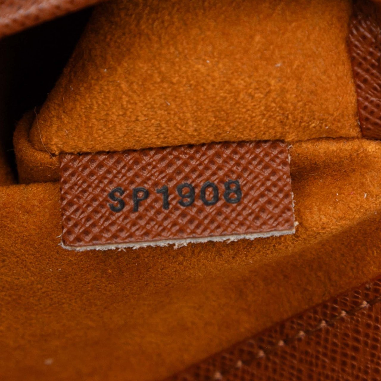 Louis Vuitton Monogram Musette Tango Short Strap Bruin