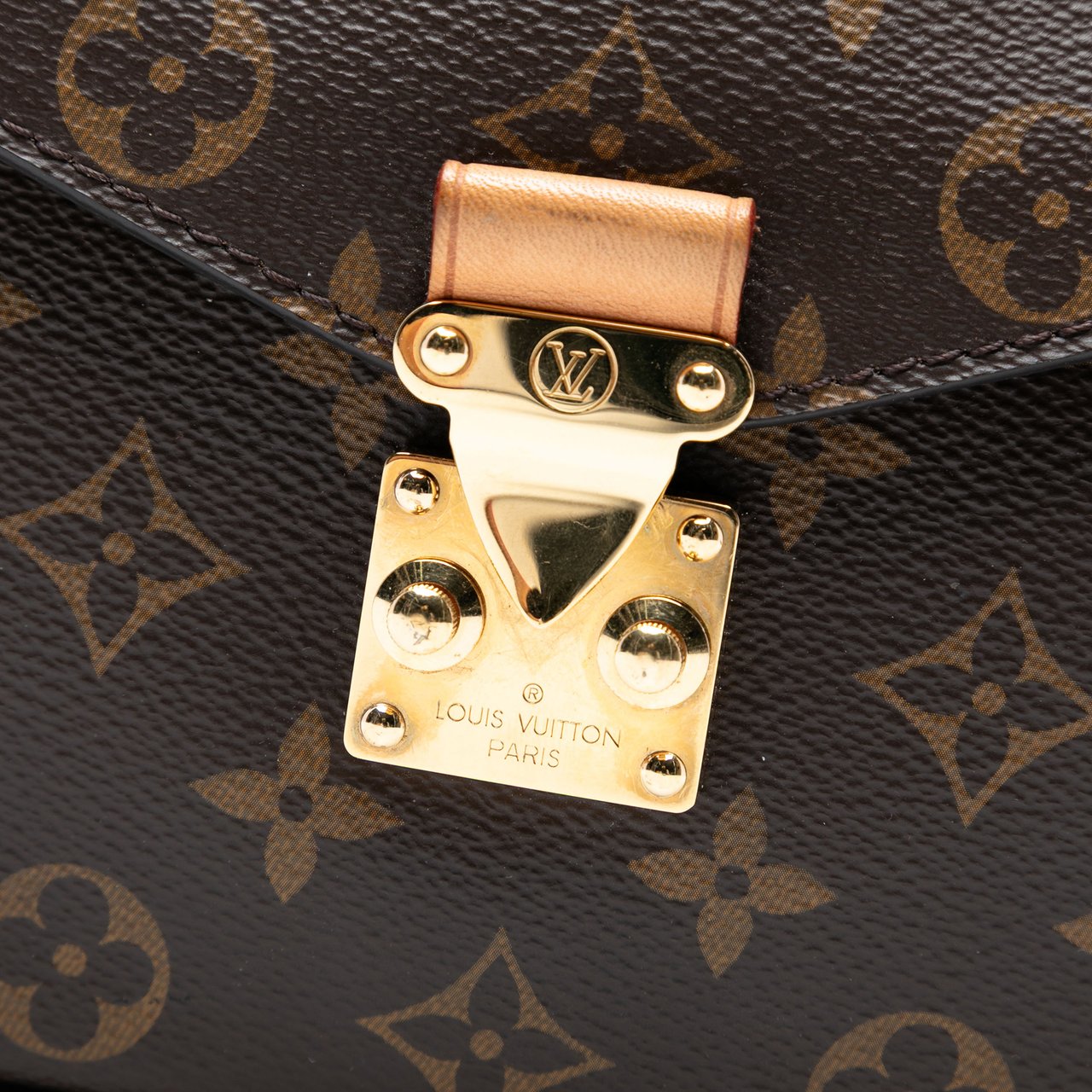 Louis Vuitton Monogram Pochette Metis Bruin