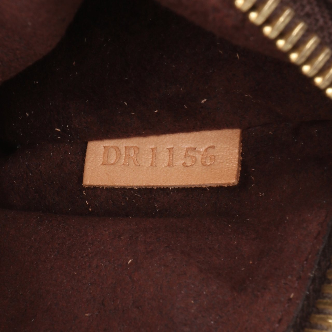 Louis Vuitton Monogram Pochette Metis Bruin