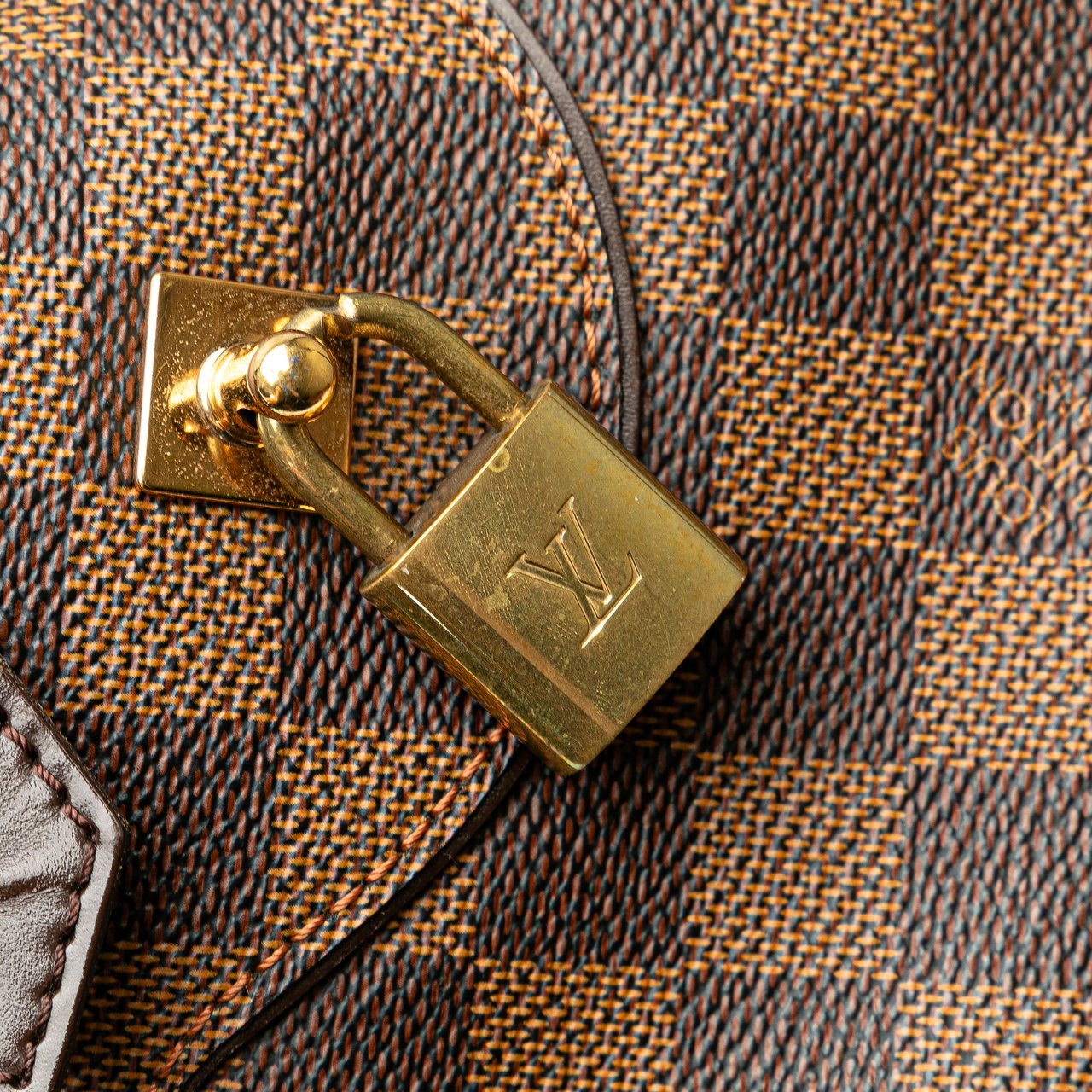 Louis Vuitton Damier Ebene Duomo Bruin