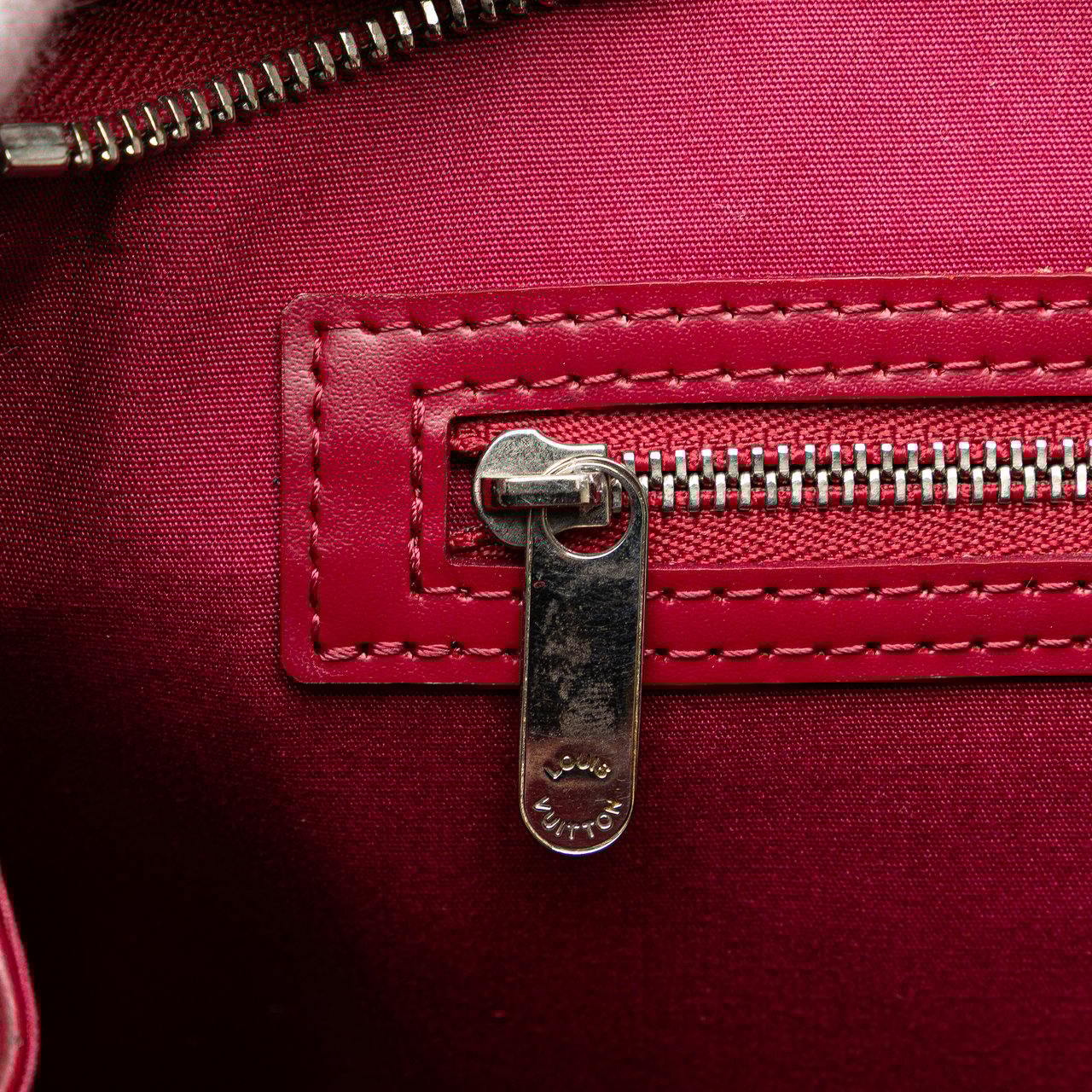 Louis Vuitton Epi Brea MM Rood