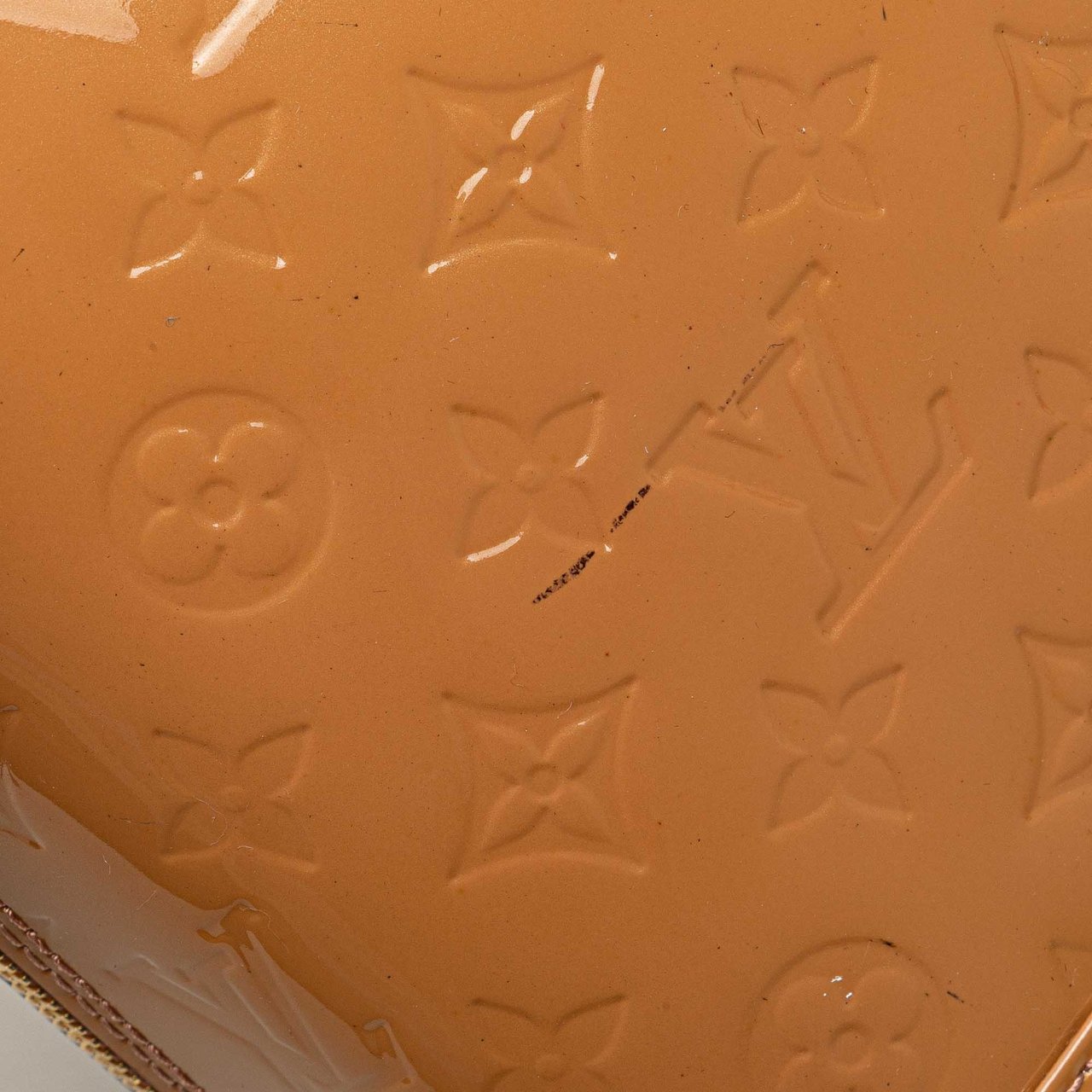 Louis Vuitton Monogram Vernis Alma PM Bruin