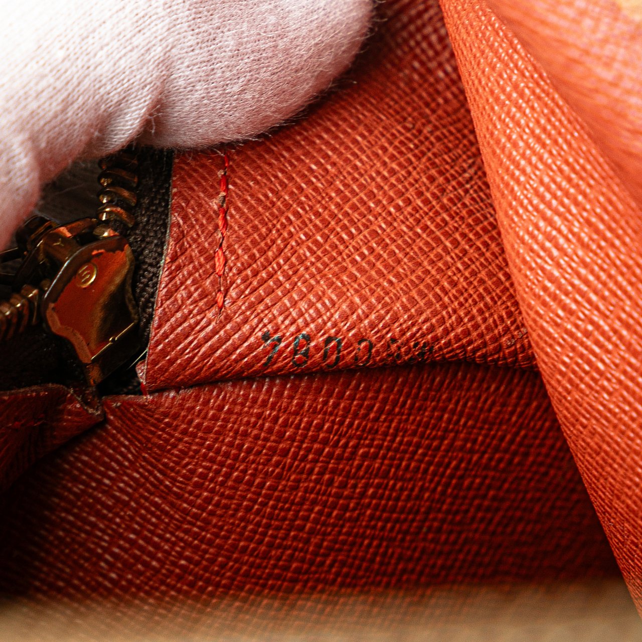 Louis Vuitton Damier Ebene Papillon 30 Bruin