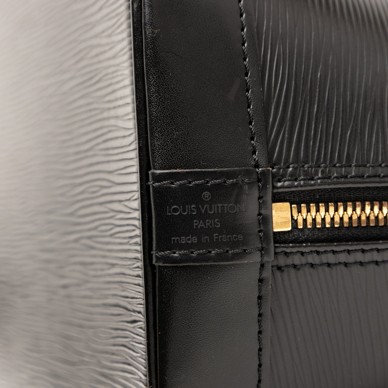 Louis Vuitton Epi Alma PM Zwart