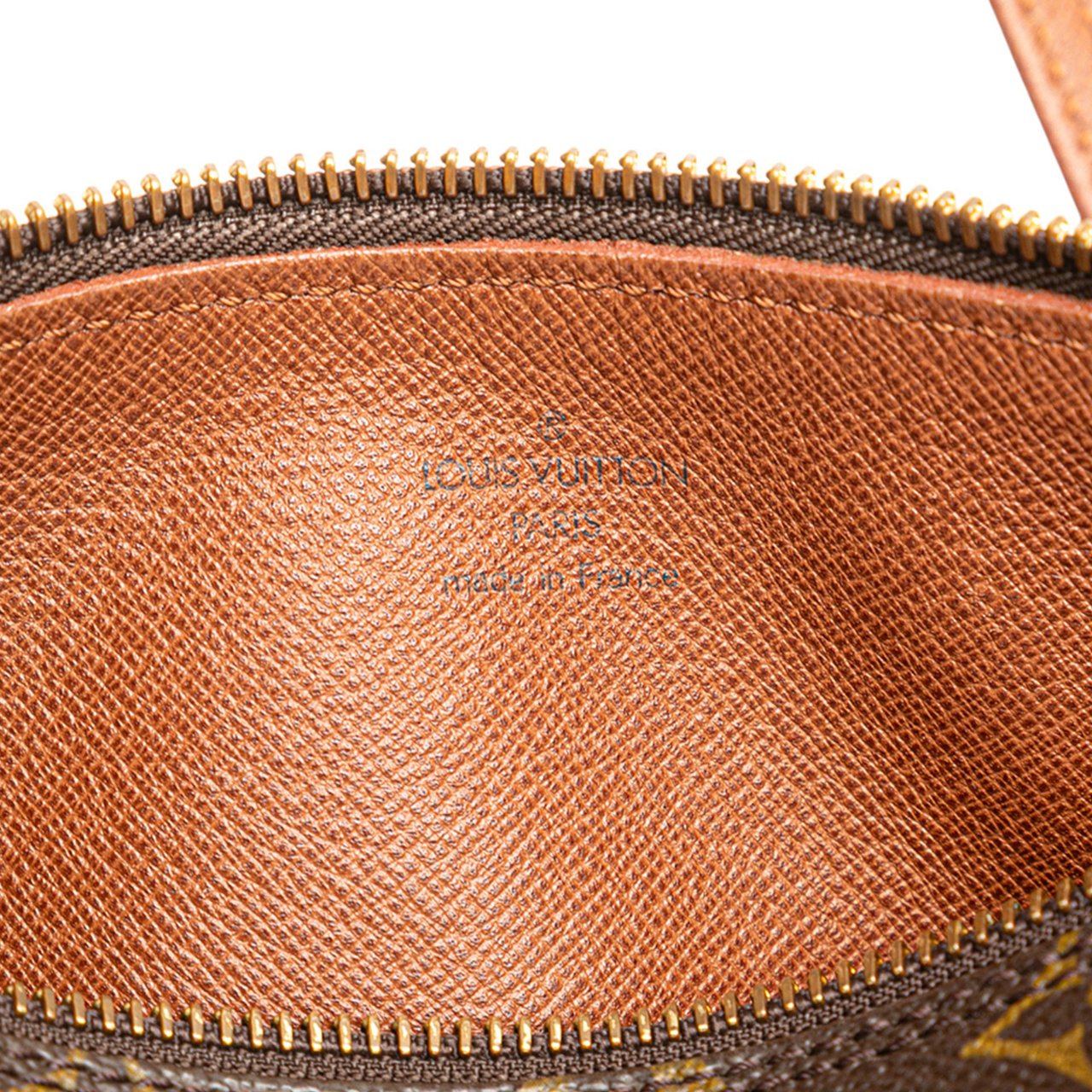 Louis Vuitton Monogram Papillon 26 Bruin