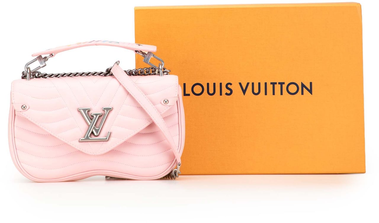 Louis Vuitton New Wave Chain Bag MM Roze