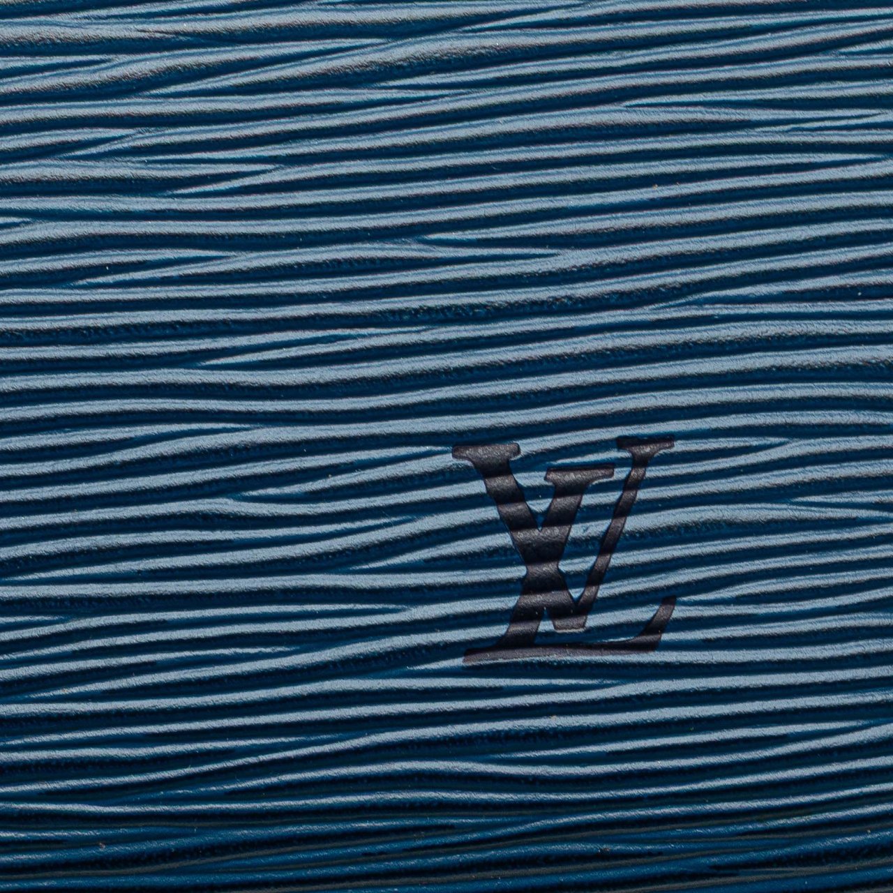 Louis Vuitton Epi Pochette Accessoires Blauw