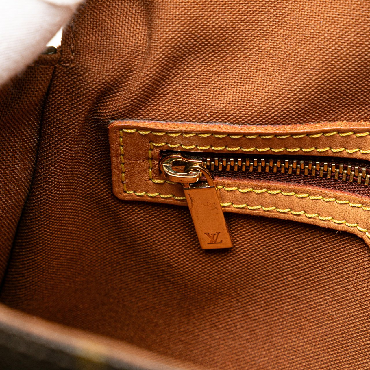 Louis Vuitton Monogram Mini Looping Bruin