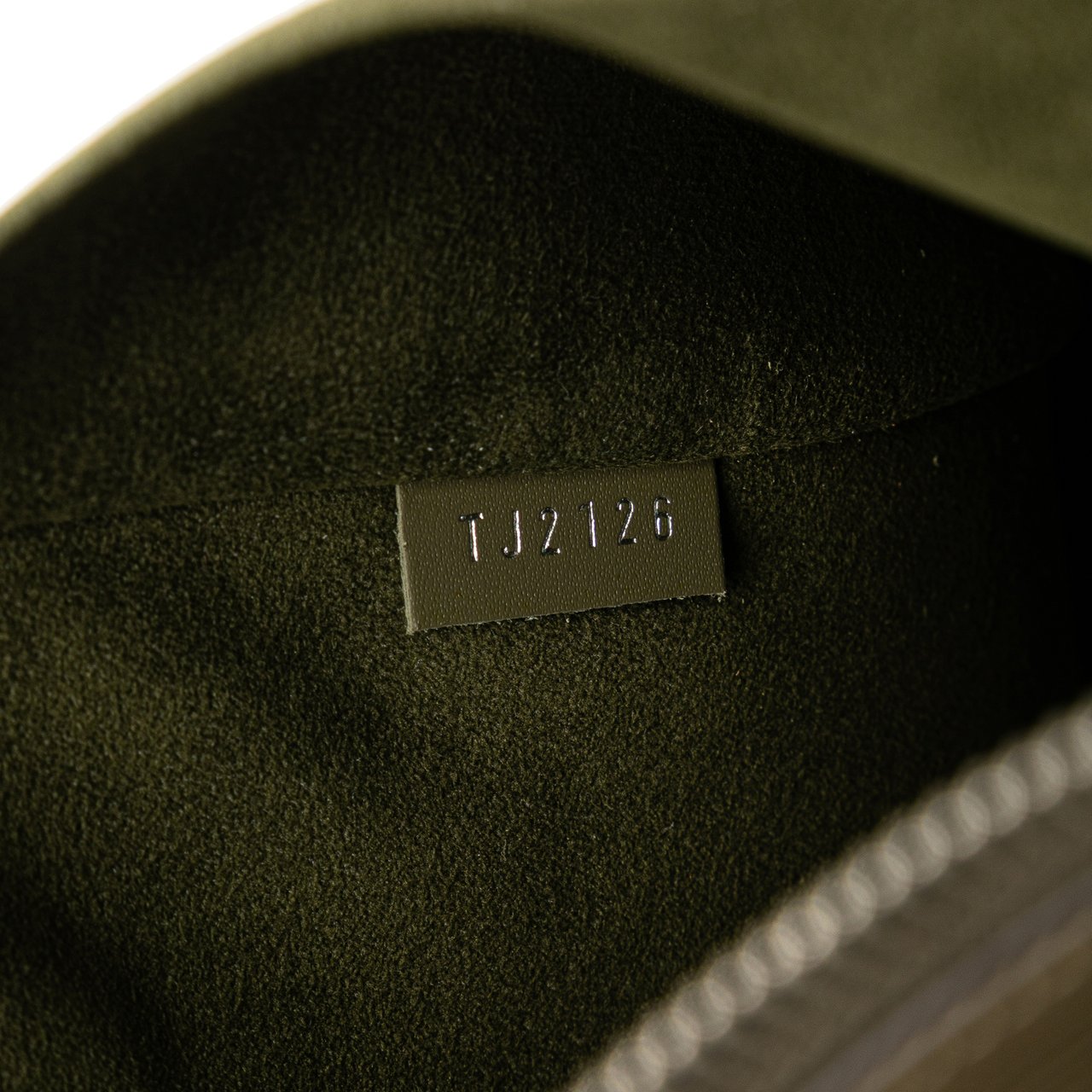 Louis Vuitton Epi Pochette Jour GM Bruin