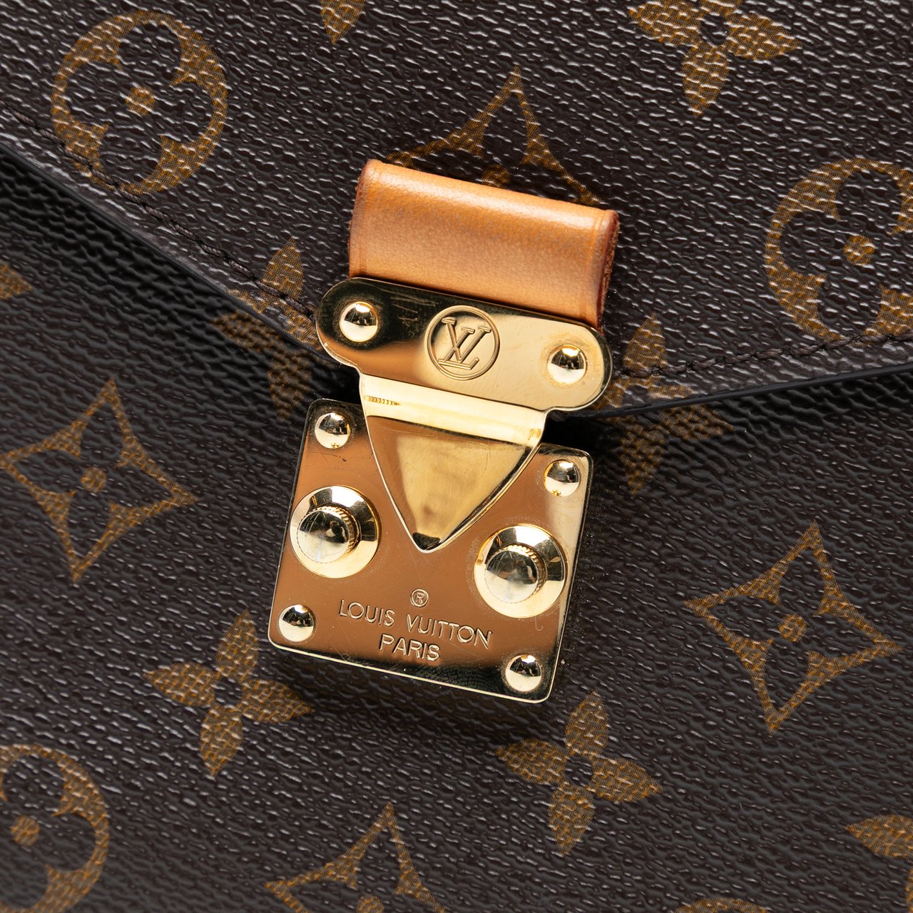 Louis Vuitton Monogram Pochette Metis Bruin
