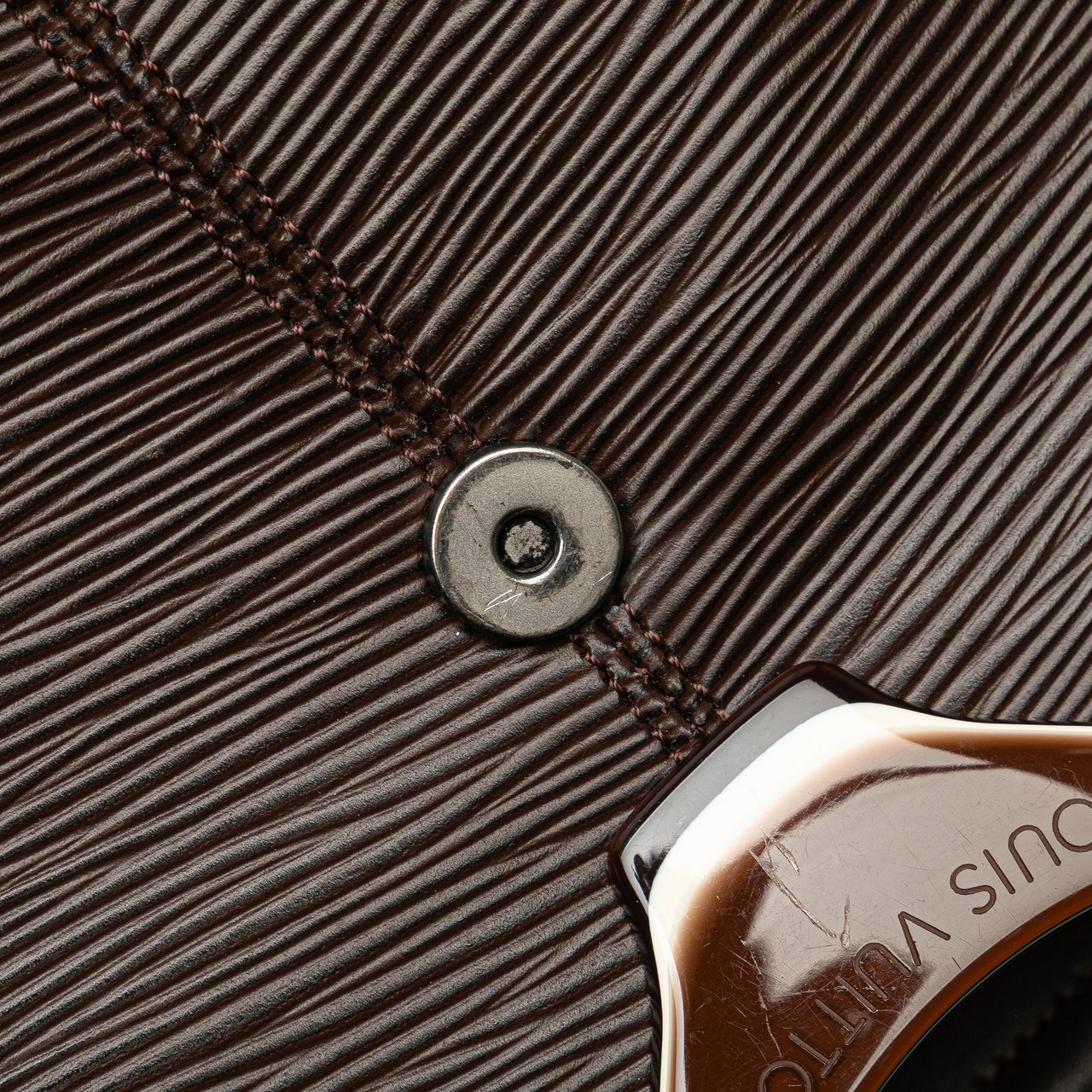 Louis Vuitton Epi Reverie Bruin