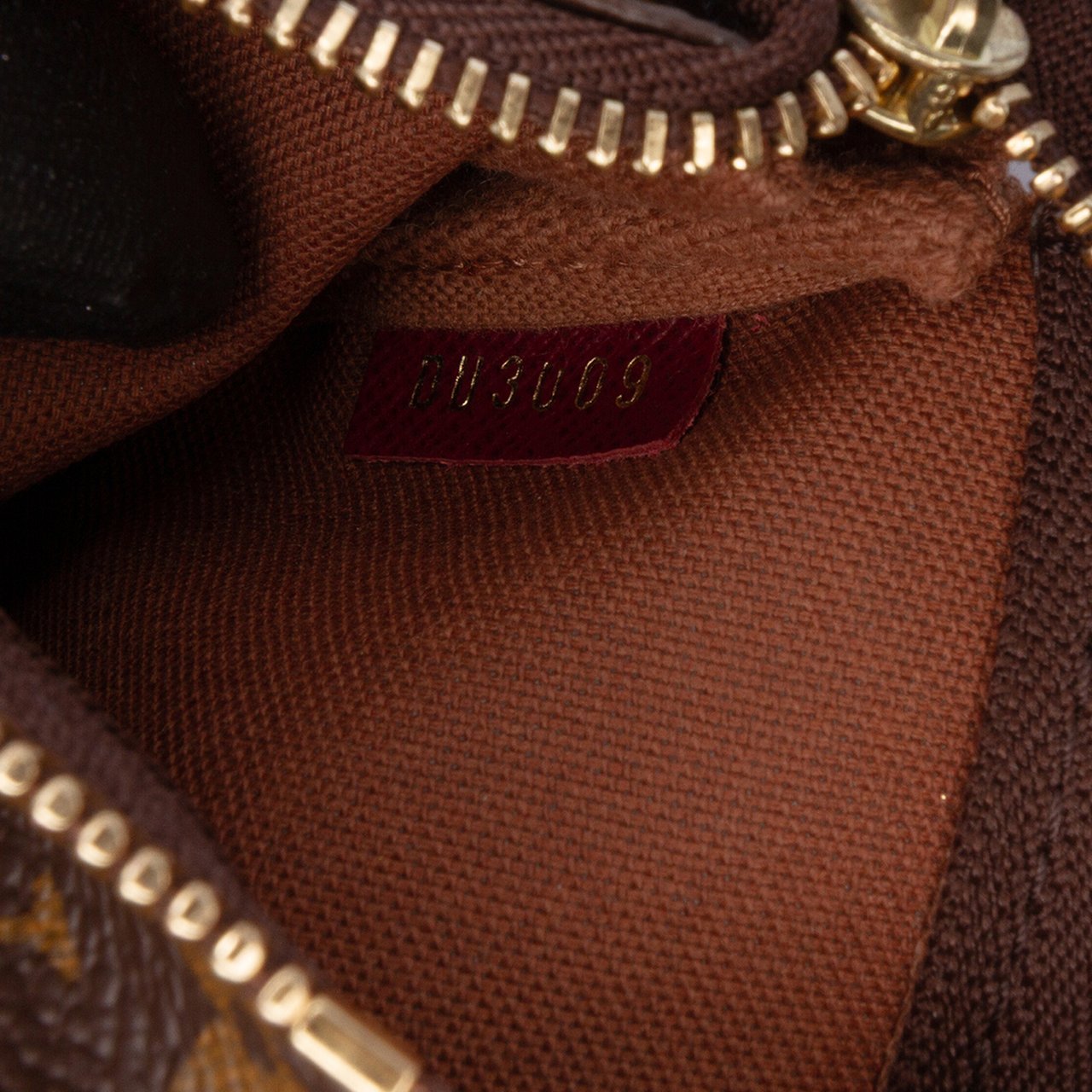 Louis Vuitton Monogram Trunks & Bags Mini Pochette Accessoires Bruin