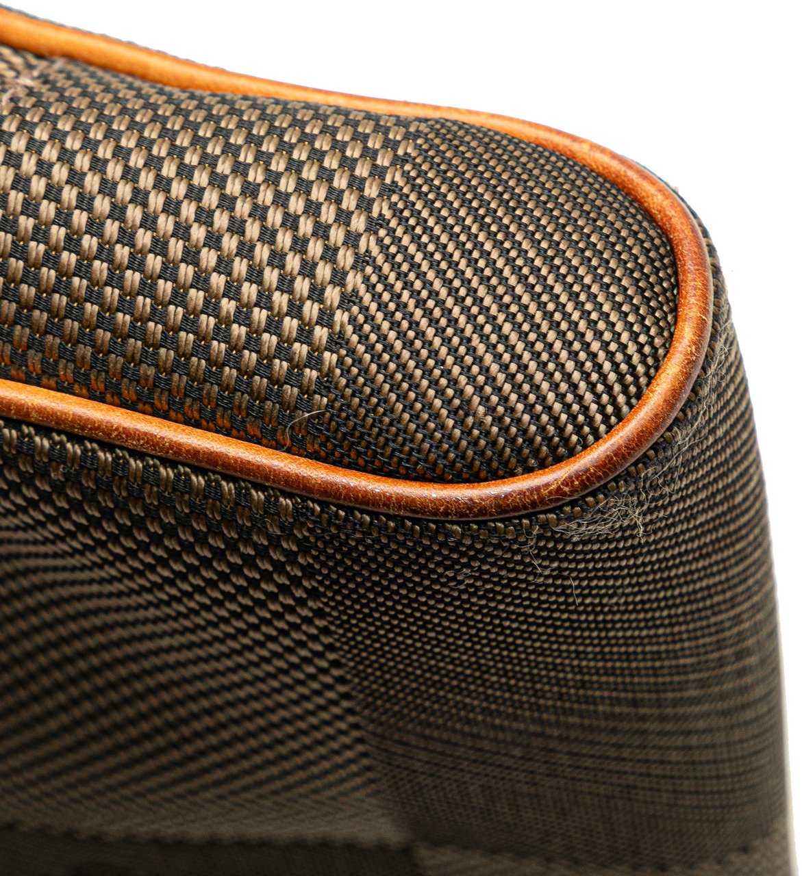 Louis Vuitton Damier Geant Acrobat Bruin