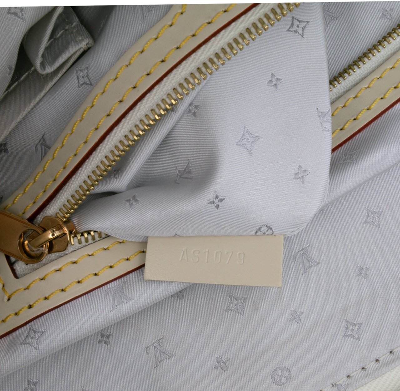 Louis Vuitton Suhali Lockit MM Wit