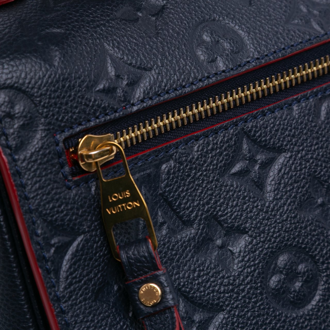 Louis Vuitton Monogram Empreinte Pochette Metis Blauw