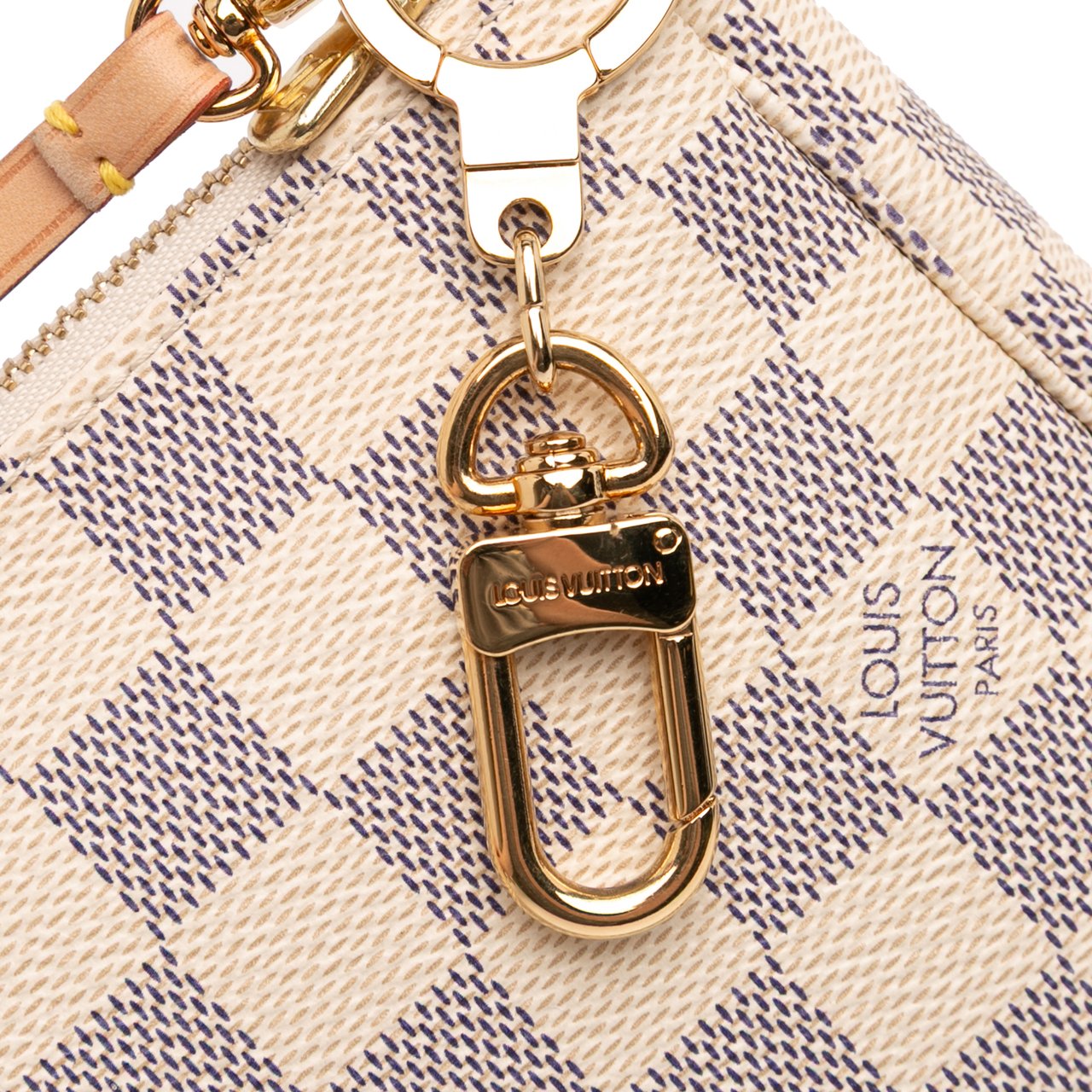 Louis Vuitton Damier Azur Pochette Accessoires Wit