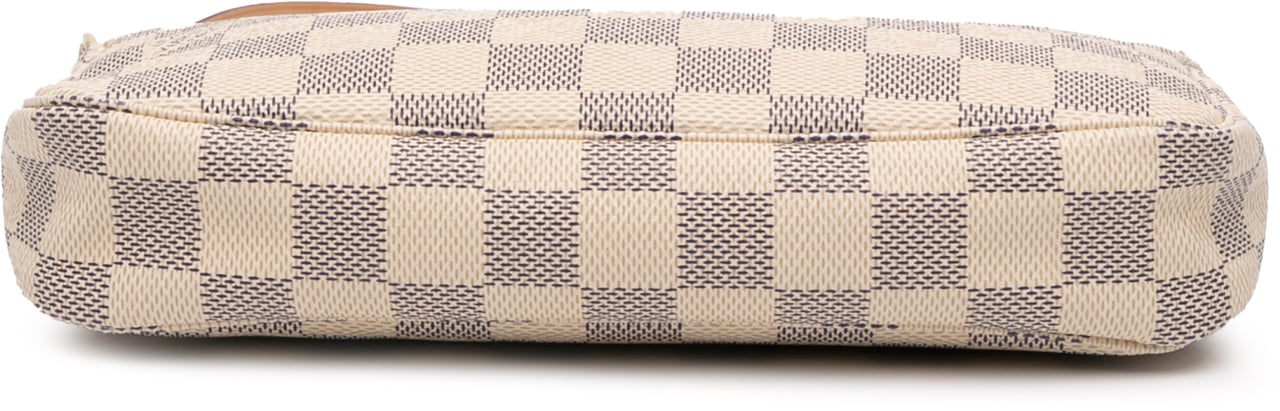 Louis Vuitton Damier Azur Pochette Accessoires Wit
