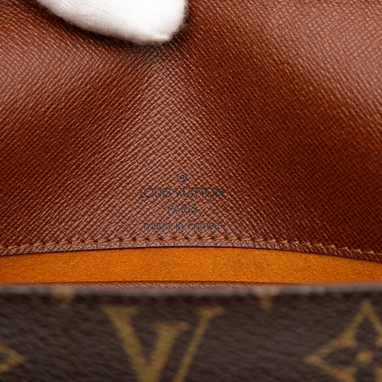 Louis Vuitton Monogram Musette Tango Short Strap Bruin