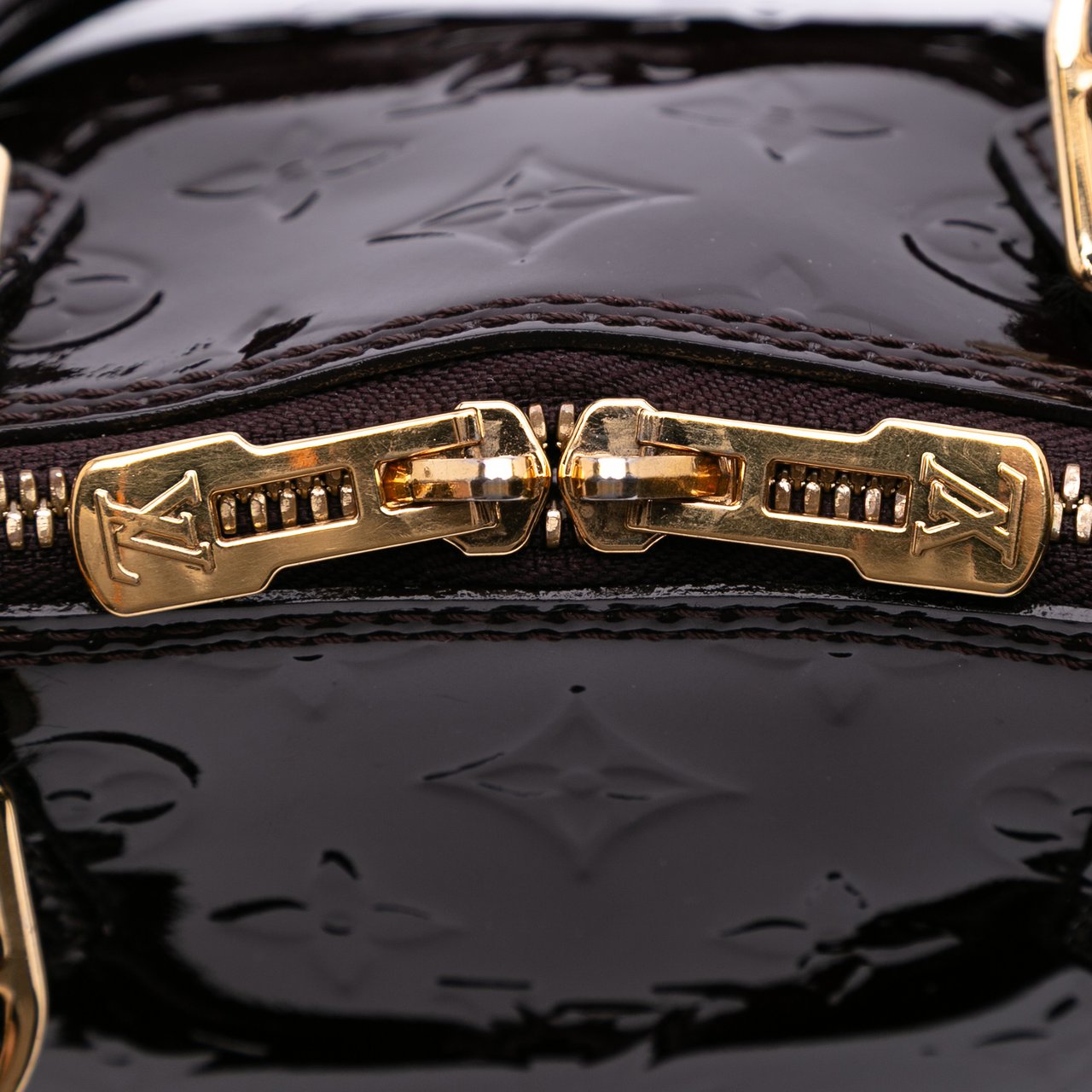 Louis Vuitton Monogram Vernis Alma PM Paars