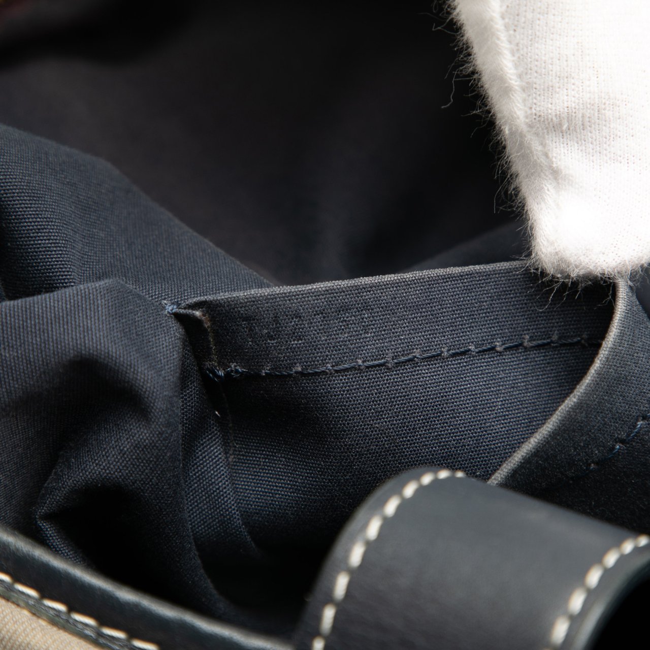 Louis Vuitton Monogram Idylle Elegie Grijs